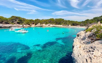 Wie kommt man zum Strand von Cala Turqueta