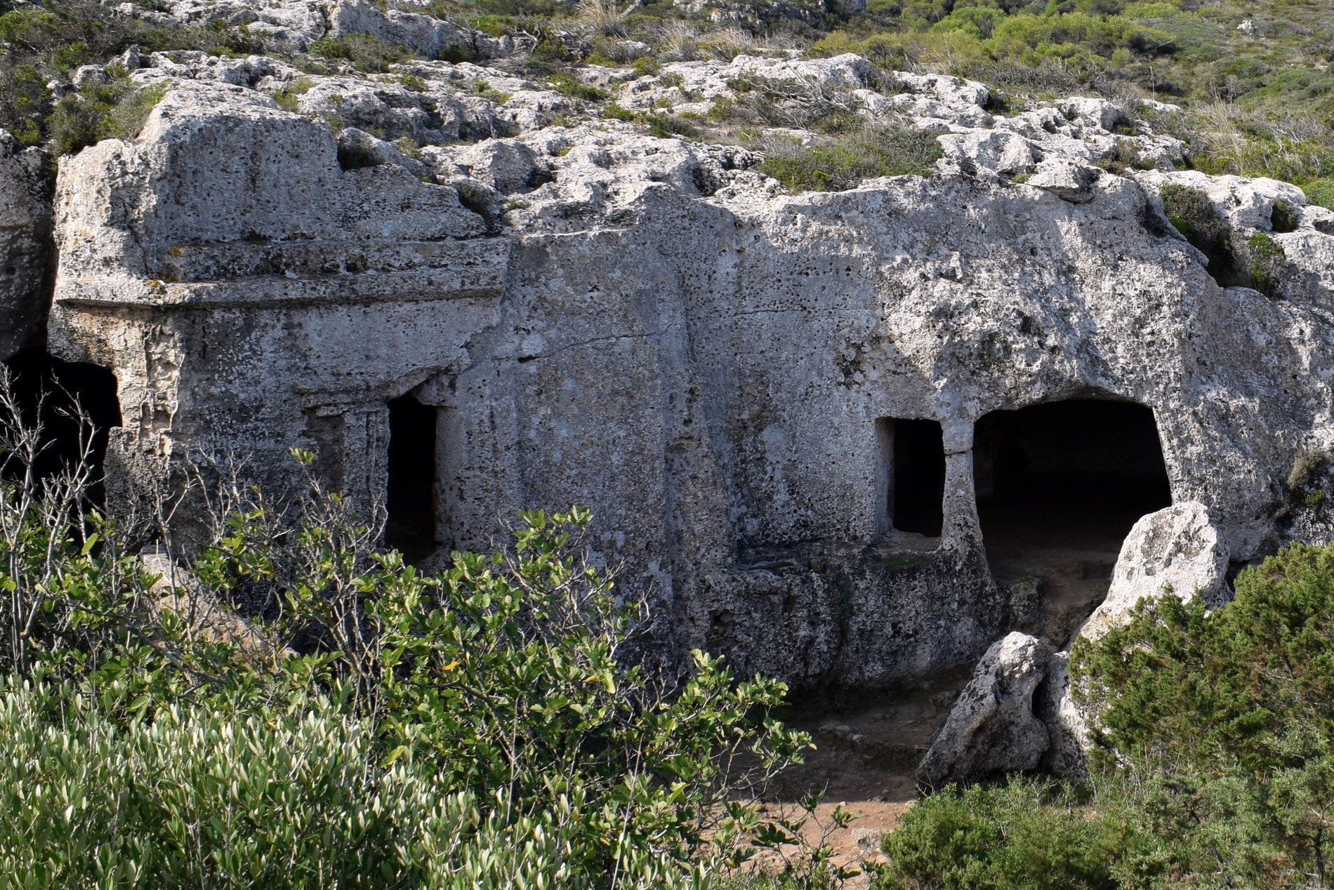 Menorca Talayótica - Necrópolis de Cala Morell 4