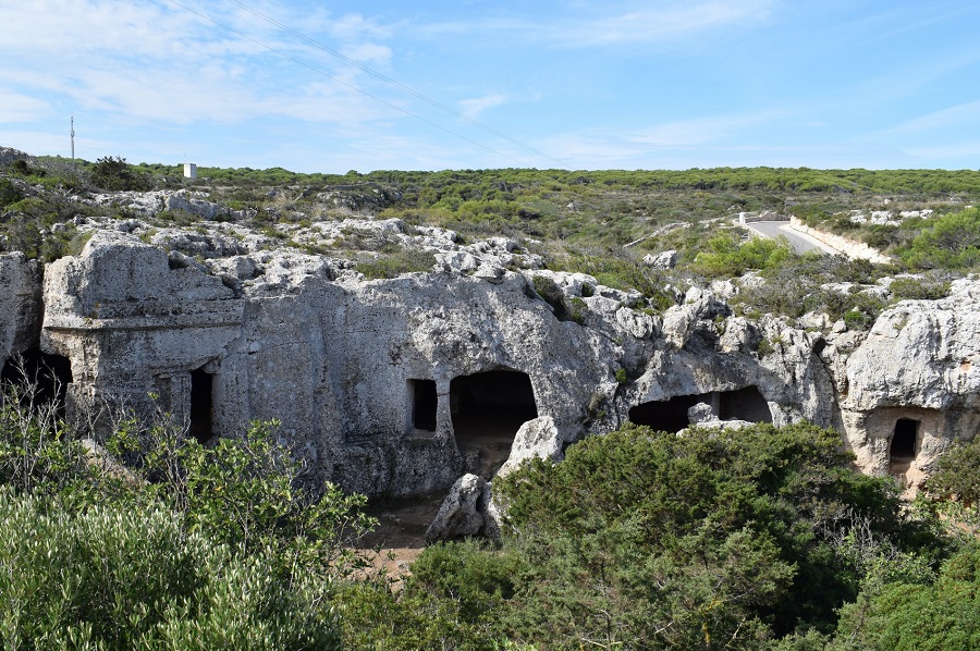 Menorca Talayotica - Necropolis of Cala Morell