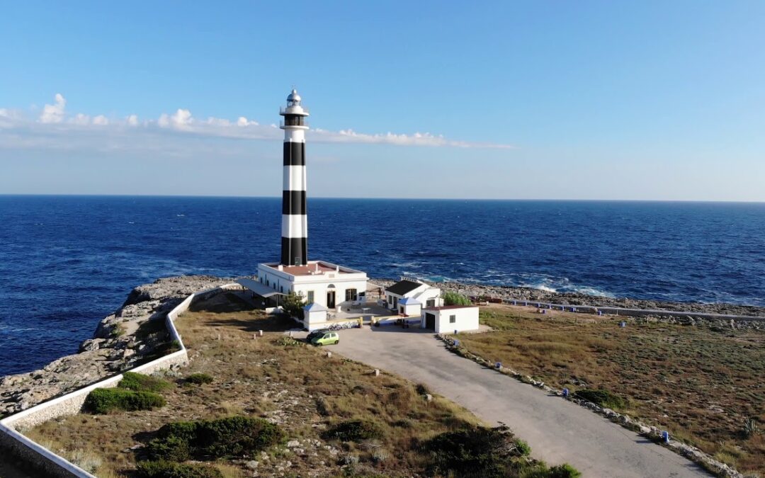 Rundfahrt zu den Leuchttürmen von Menorca mit dem Auto