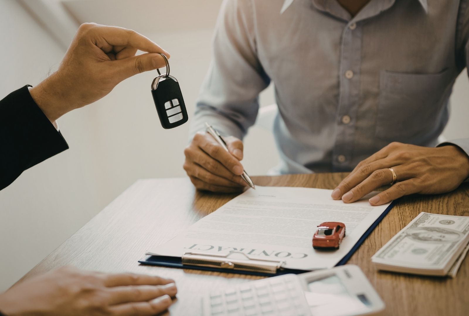 Requisits i condicions per llogar cotxe a Menorca amb Miramar Rent a Car: guia per evitar sorpreses.<br />
